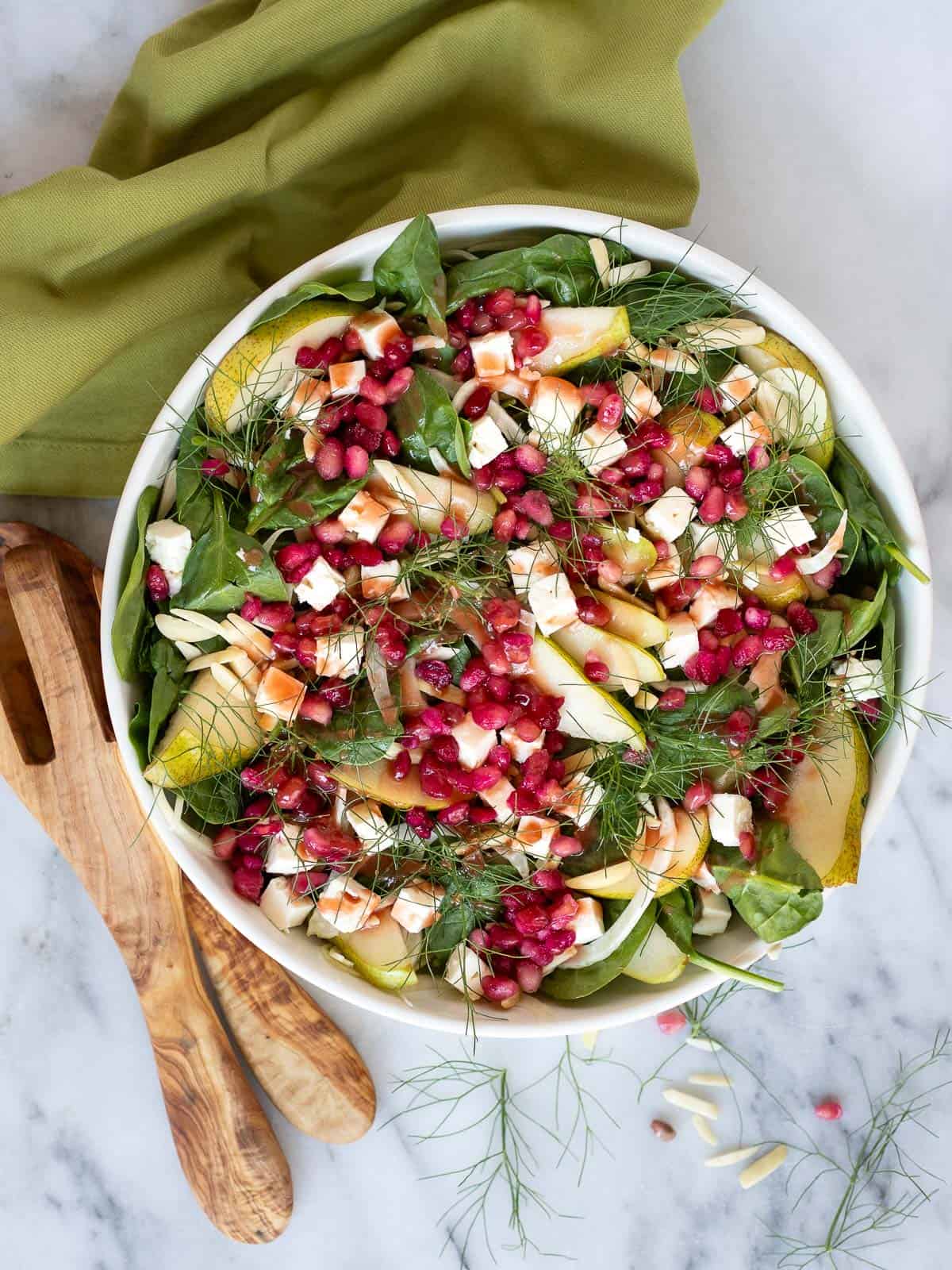 fennel and pear salad with pomegranate vinaigrette